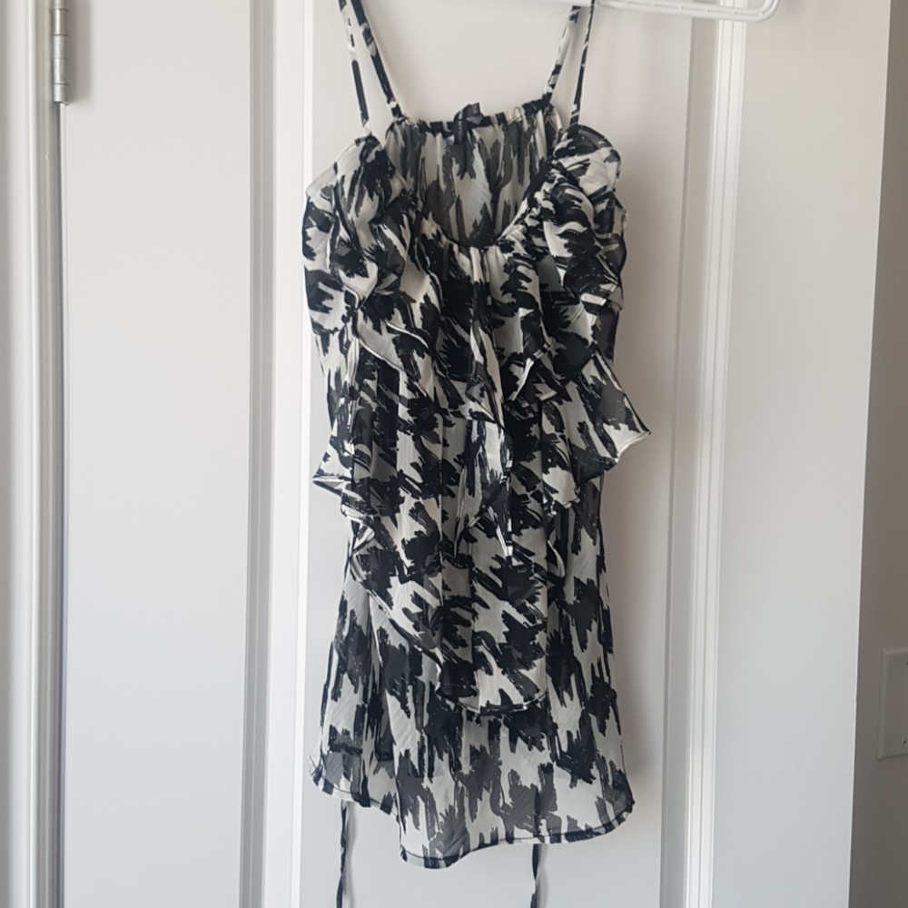 ☆ 3 for $30 ☆ Cute Summer Top